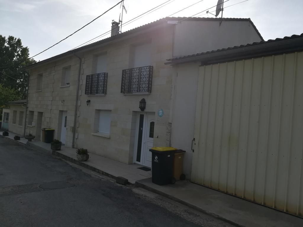 Gite Du Vignoble Sidky Lussac  외부 사진